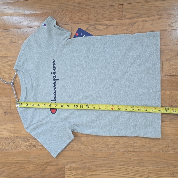 CHAMPION BRAND SIGNATURE BOYS GRAY SHORT SLEEVE TEE-SHIRT SIZE MEDIUM 10-12 - Picture 8 of 11